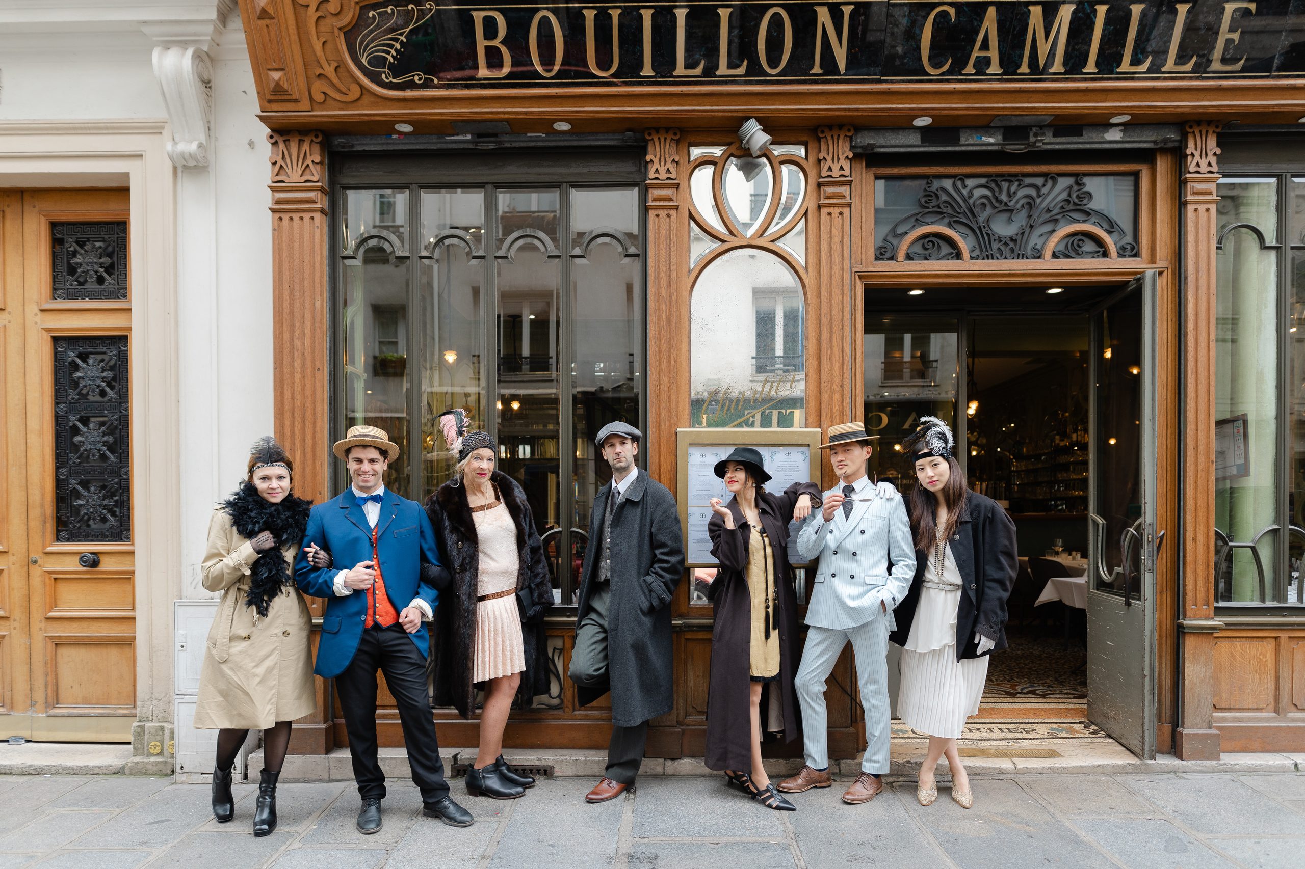 A private 1920s evening in Paris